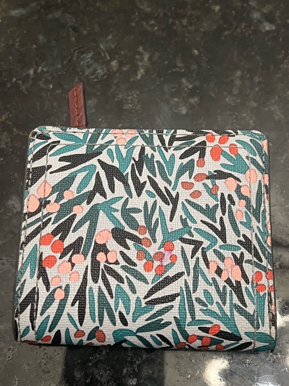 Fossil Floral Bifold - Picture 2 of 4